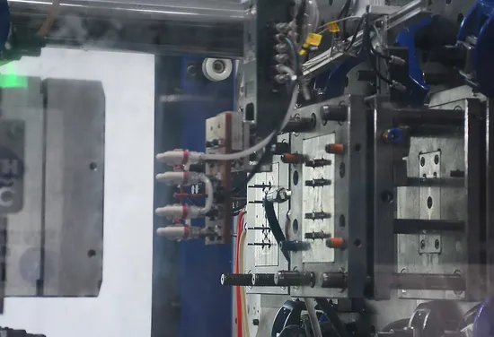 Produits de moulage de gobelets Entreprises de fabricants de moules Moule d'injection plastique